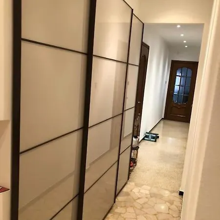 Comodo Acquario/expo Apartment